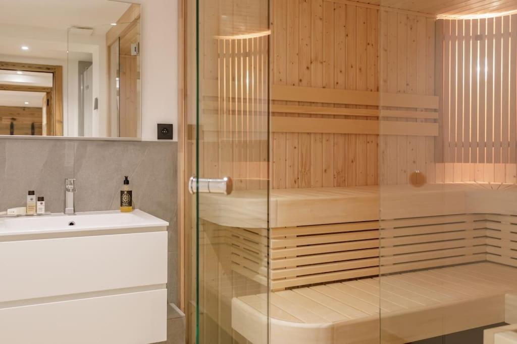 Chalet Claudia By Brennus Chamonix ภายนอก รูปภาพ